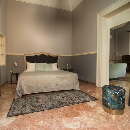 Palazzo Forleo Luxury Apartment - Treb Collection Lecce Dış mekan fotoğraf