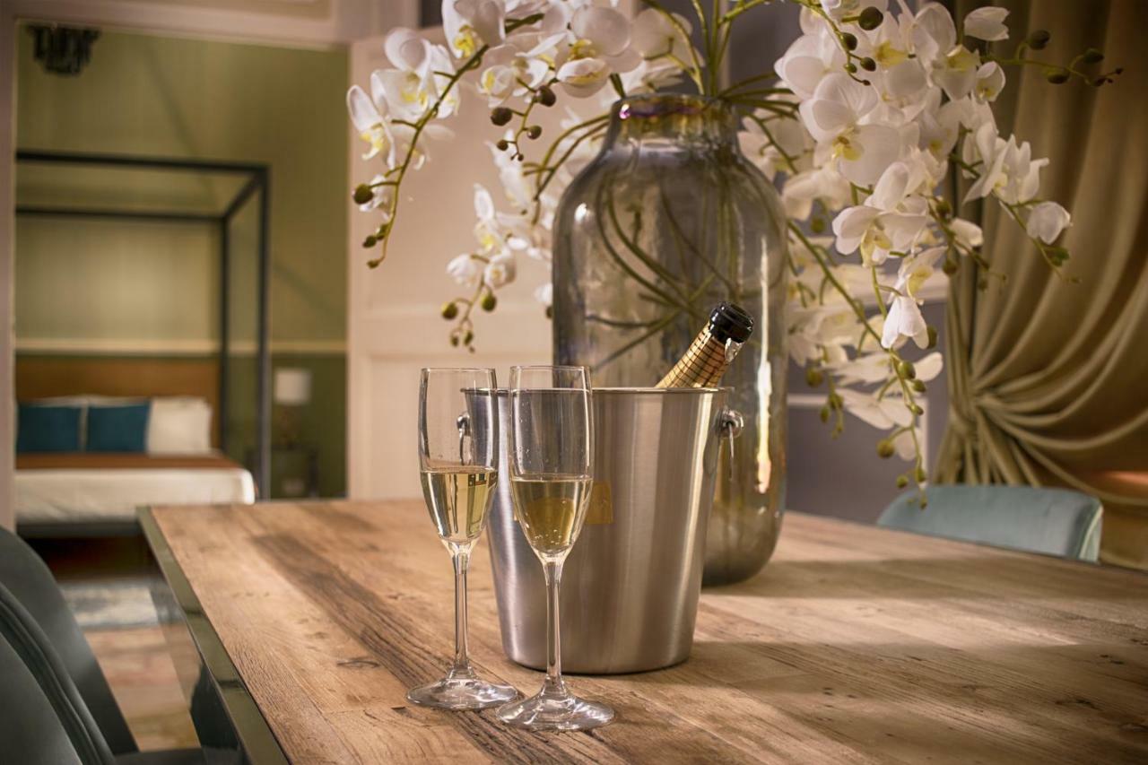 Palazzo Forleo Luxury Apartment - Treb Collection Lecce Dış mekan fotoğraf