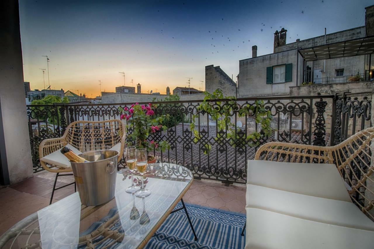Palazzo Forleo Luxury Apartment - Treb Collection Lecce Dış mekan fotoğraf